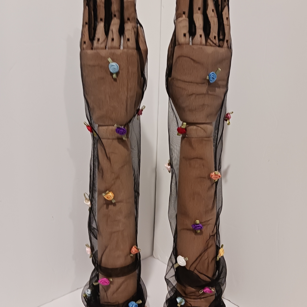 Black Sheer Floral Appliqué Gloves